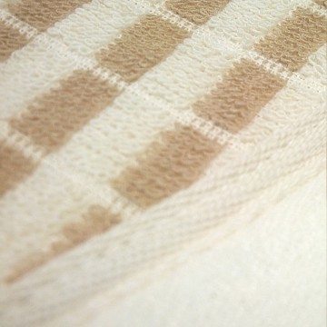 Мочалка OBSI крапива 21х17 рукавица, бело-коричневая